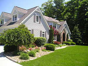 Landscapers and Lawncare Services in Albia, IA